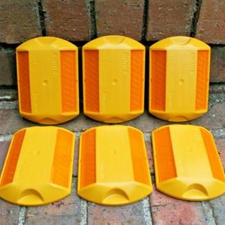 948 Series Reflective Pavement Markers
